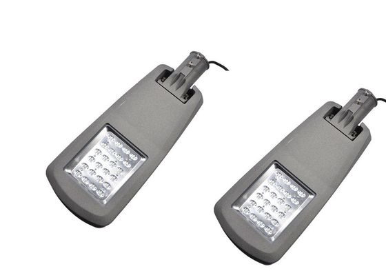 Het Aluminium Waterdichte IP66 IK08 Geleide Straatlantaarn 3000K Ra80 120lm/W van het matrijzenafgietsel voor Weg